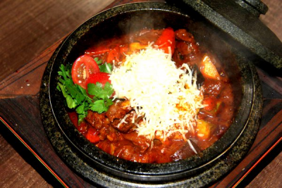 Пикантная говядина с овощами